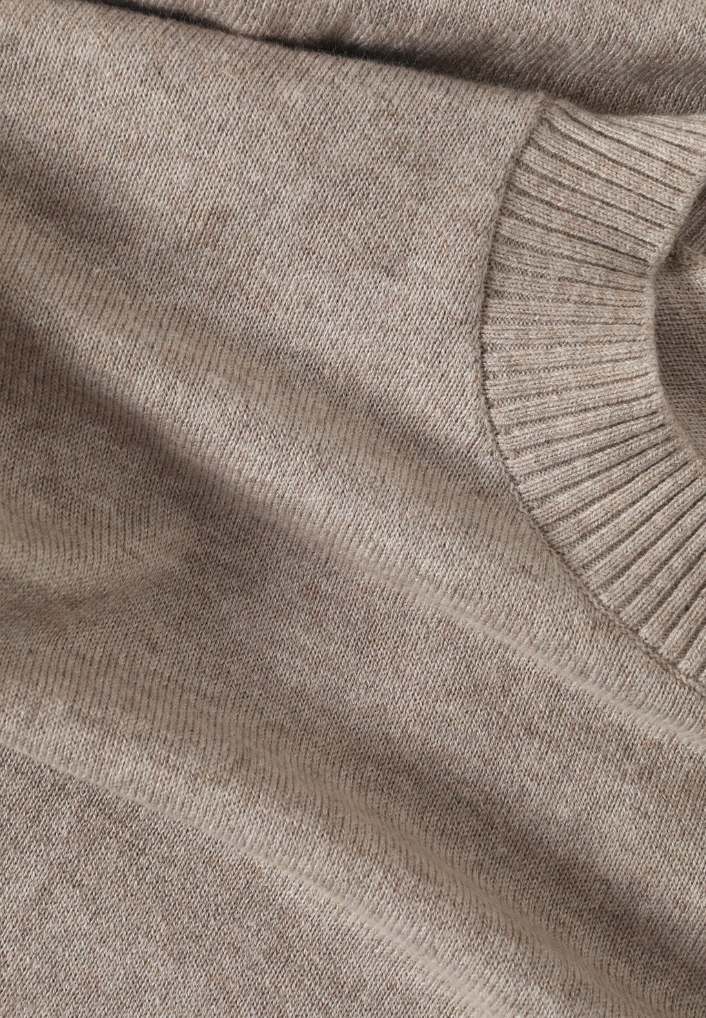 Платье-джемпер GLEN TATUUM, бежевый
Платье-джемпер GLEN TATUUM, бежевый