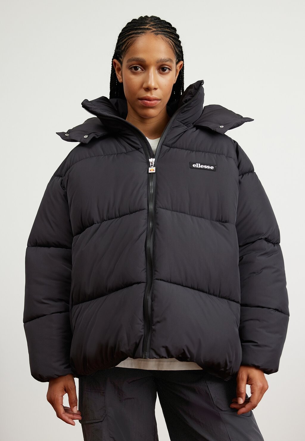 Зимняя куртка Ellesse POLSELLI PADDED JACKET, черный
Зимняя куртка Ellesse POLSELLI PADDED JACKET, черный