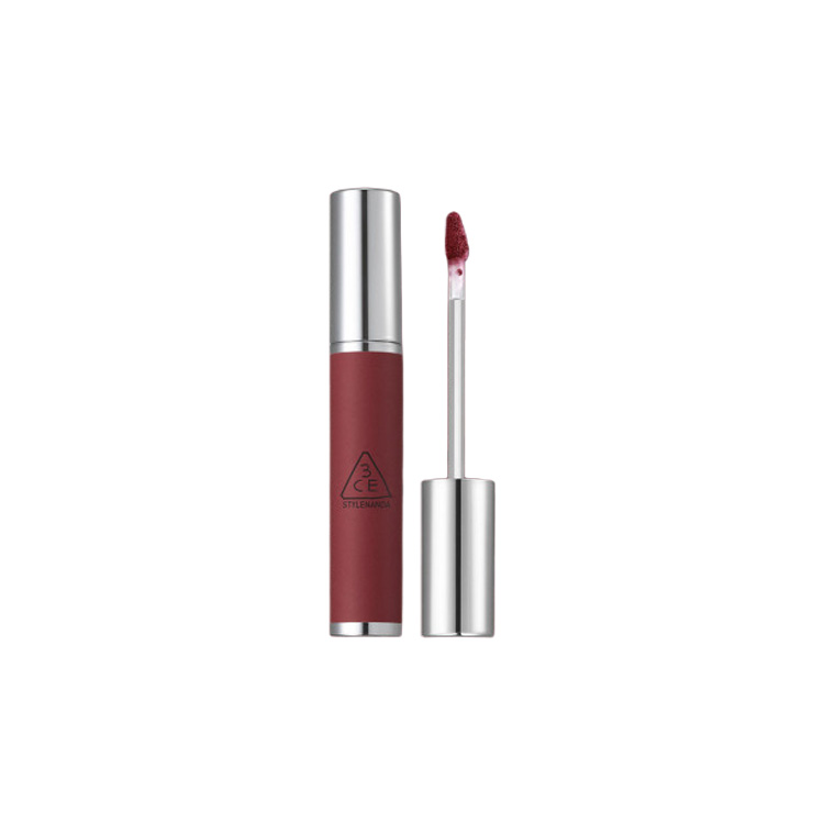 Матирующая муссовая помада Soft Matte Lip Mud, легко растушевывается, стойкая, 4 г 3CE
Матирующая муссовая помада Soft Matte Lip Mud, легко растушевывается, стойкая, 4 г 3CE