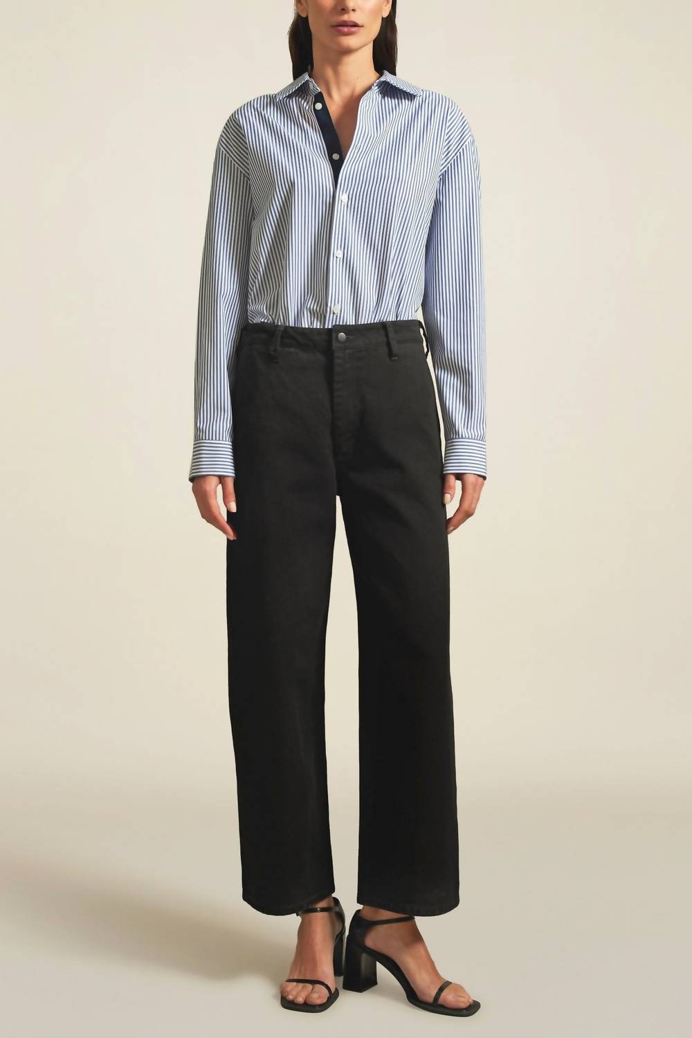 Широкие джинсы-колонны цвета «угольно-черный» KALLMEYER
Широкие джинсы-колонны цвета «угольно-черный» KALLMEYER