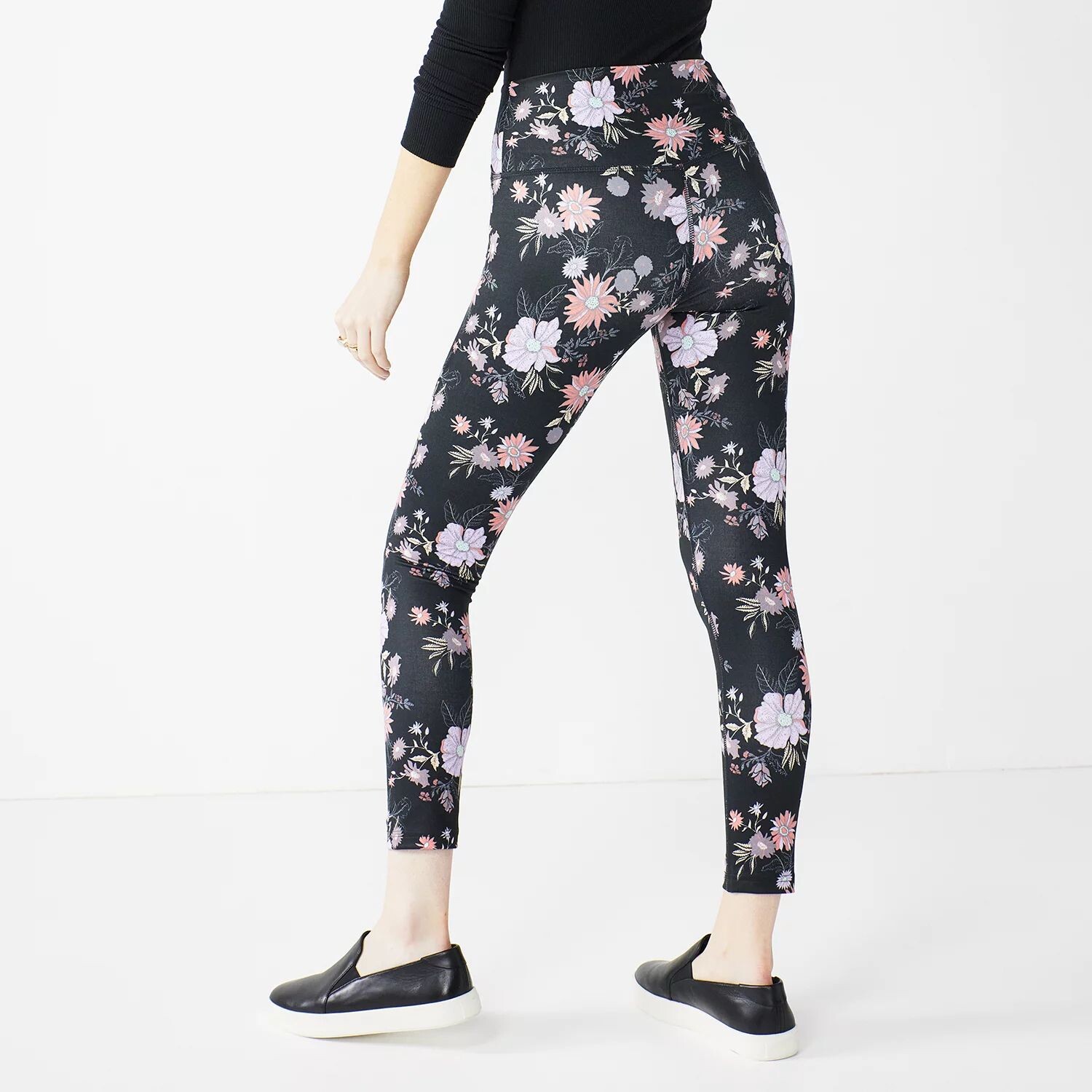 Спортивные леггинсы SO 7/8 для юниоров с перекрещенным поясом SO 
Спортивные леггинсы SO 7/8 для юниоров с перекрещенным поясом SO