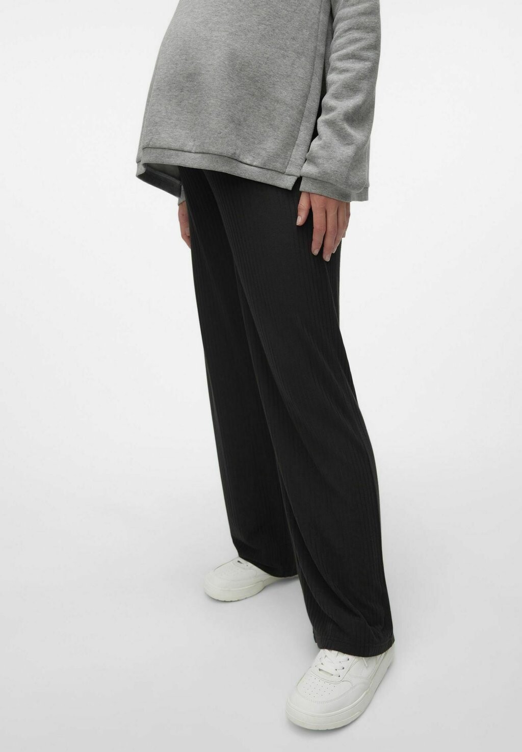 Брюки UMSTANDS MAMALICIOUS, черный
Брюки UMSTANDS MAMALICIOUS, черный