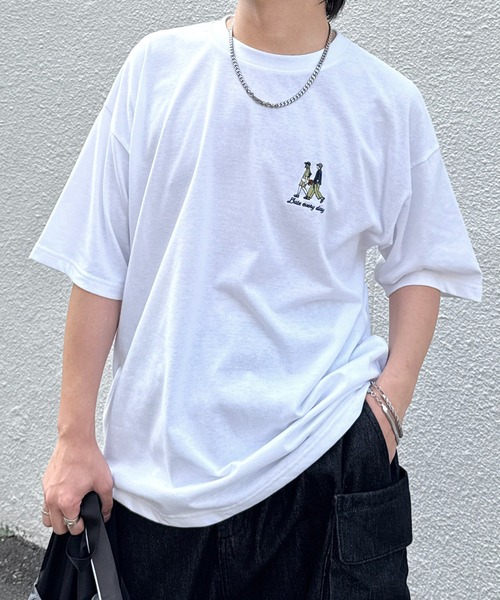 Футболка свободного кроя с коротким рукавом и вышитым логотипом ILL'S, белый
Футболка свободного кроя с коротким рукавом и вышитым логотипом ILL'S, белый