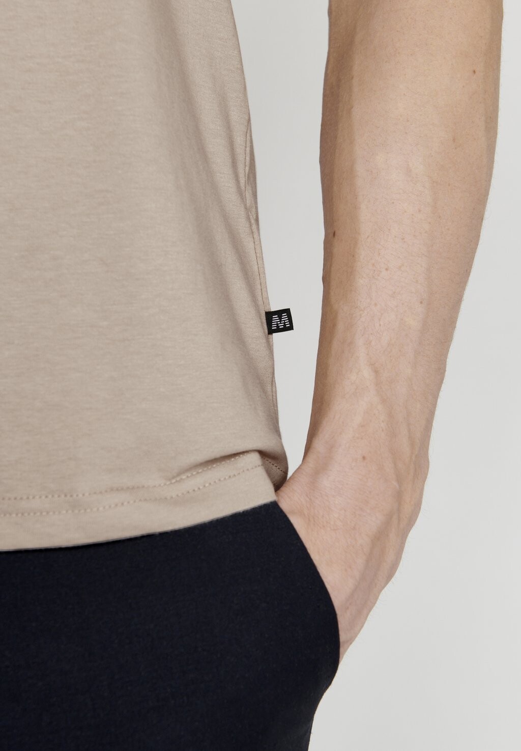 Футболка базовая 3Pack Matinique, черно-белая просто серо-коричневая
Футболка базовая 3Pack Matinique, черно-белая просто серо-коричневая