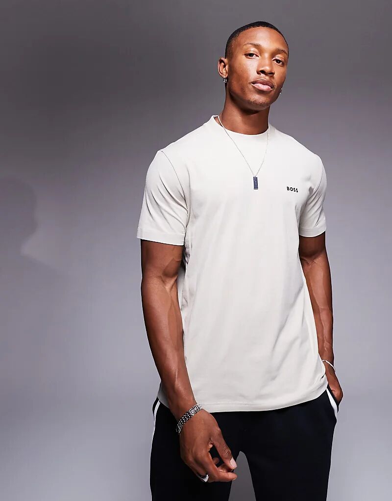 Футболка бежевого цвета BOSS Green
Футболка бежевого цвета BOSS Green