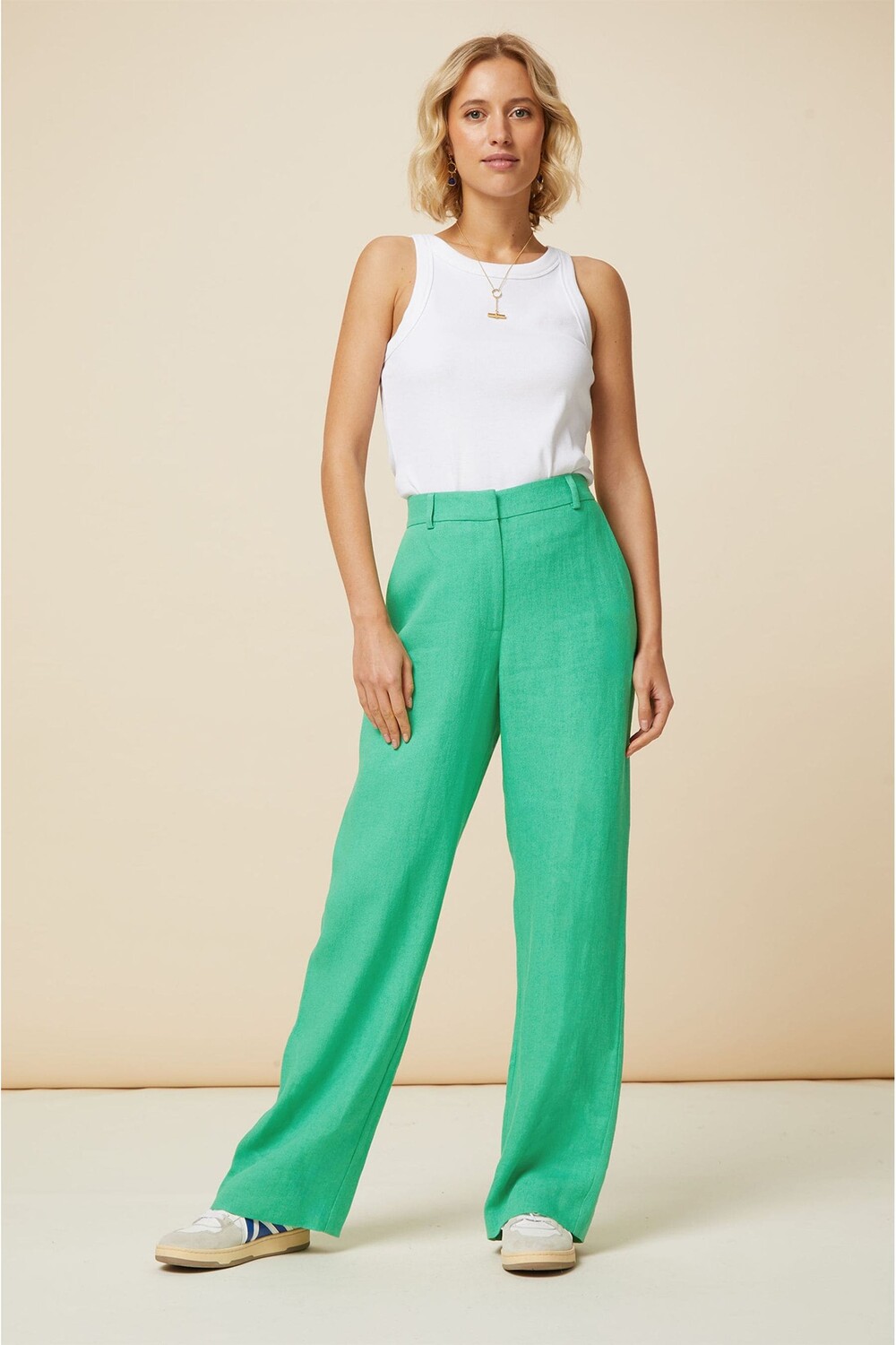 Название льняных брюк Aspiga, зеленый
Название льняных брюк Aspiga, зеленый