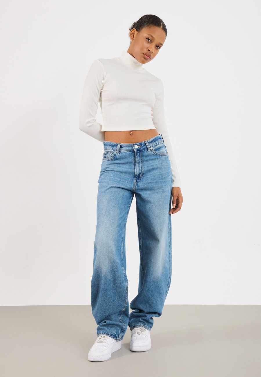 Топ Even&Odd 2 PACK, Black/Egret/Black
Топ Even&Odd 2 PACK, Black/Egret/Black