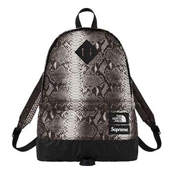Сумка x the north face snakeskin lightweight day backpack 'grey white' Supreme, серый
Сумка x the north face snakeskin lightweight day backpack 'grey white' Supreme, серый