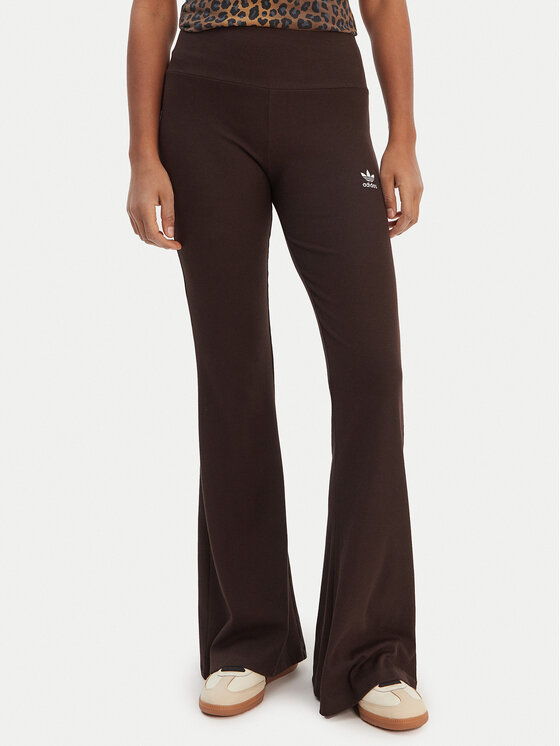 Леггинсы flared leg Essentials KD3849 Adidas, коричневый
Леггинсы flared leg Essentials KD3849 Adidas, коричневый