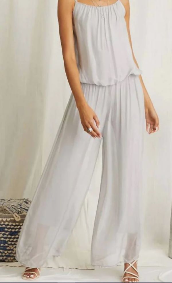 Комбинезон Stella в серебре Scandal Italy
Комбинезон Stella в серебре Scandal Italy