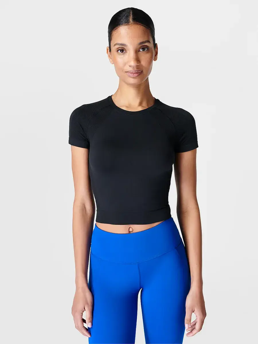 Укороченная бесшовная футболка для тренировок Athlete Sweaty Betty, черный
Укороченная бесшовная футболка для тренировок Athlete Sweaty Betty, черный