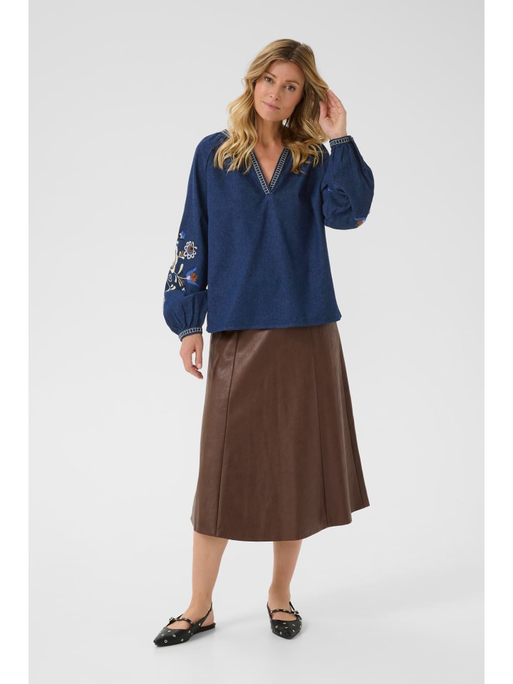 Блузка с короткими рукавами CRGro, классический крой, цвет Dundee Dark Denim Cream
Блузка с короткими рукавами CRGro, классический крой, цвет Dundee Dark Denim Cream