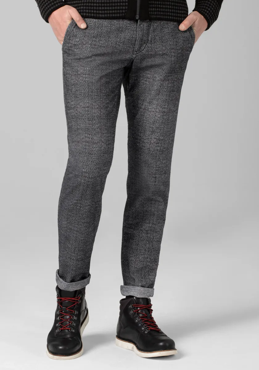 ЧАСОВОЙ ПОЯС Чиносы "Regular LuiTZ" Timezone, серый
ЧАСОВОЙ ПОЯС Чиносы "Regular LuiTZ" Timezone, серый