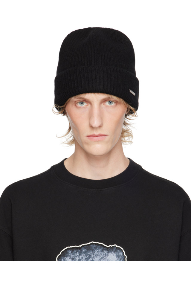 Вязаная шапка бини We11Done, черный
Вязаная шапка бини We11Done, черный