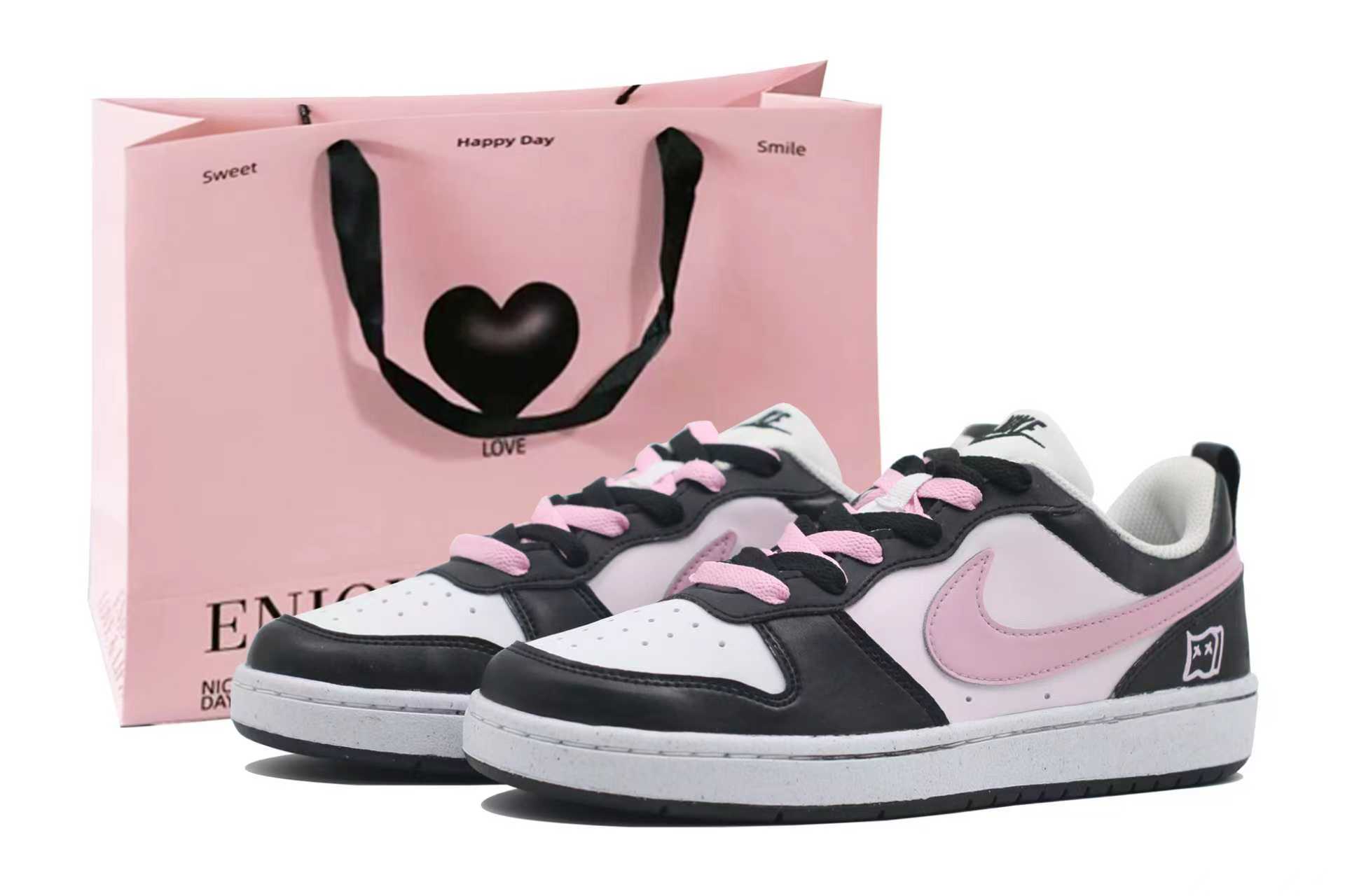 Nike Court Borough LOW RECRAFT низкие детские скейтборд кроссовки Black Pink Unisex
Nike Court Borough LOW RECRAFT низкие детские скейтборд кроссовки Black Pink Unisex
