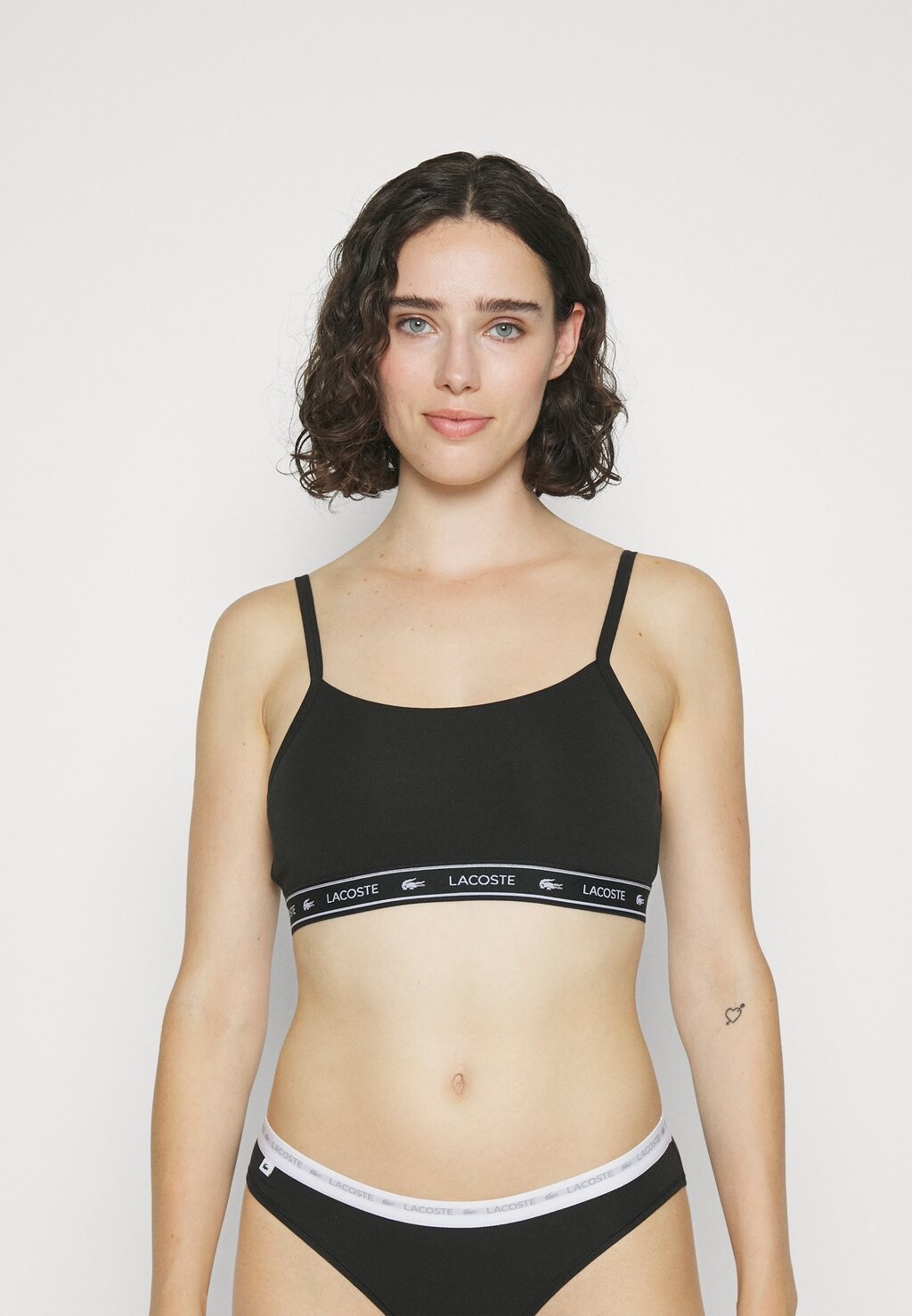 Бюстье Lacoste, черный
Бюстье Lacoste, черный