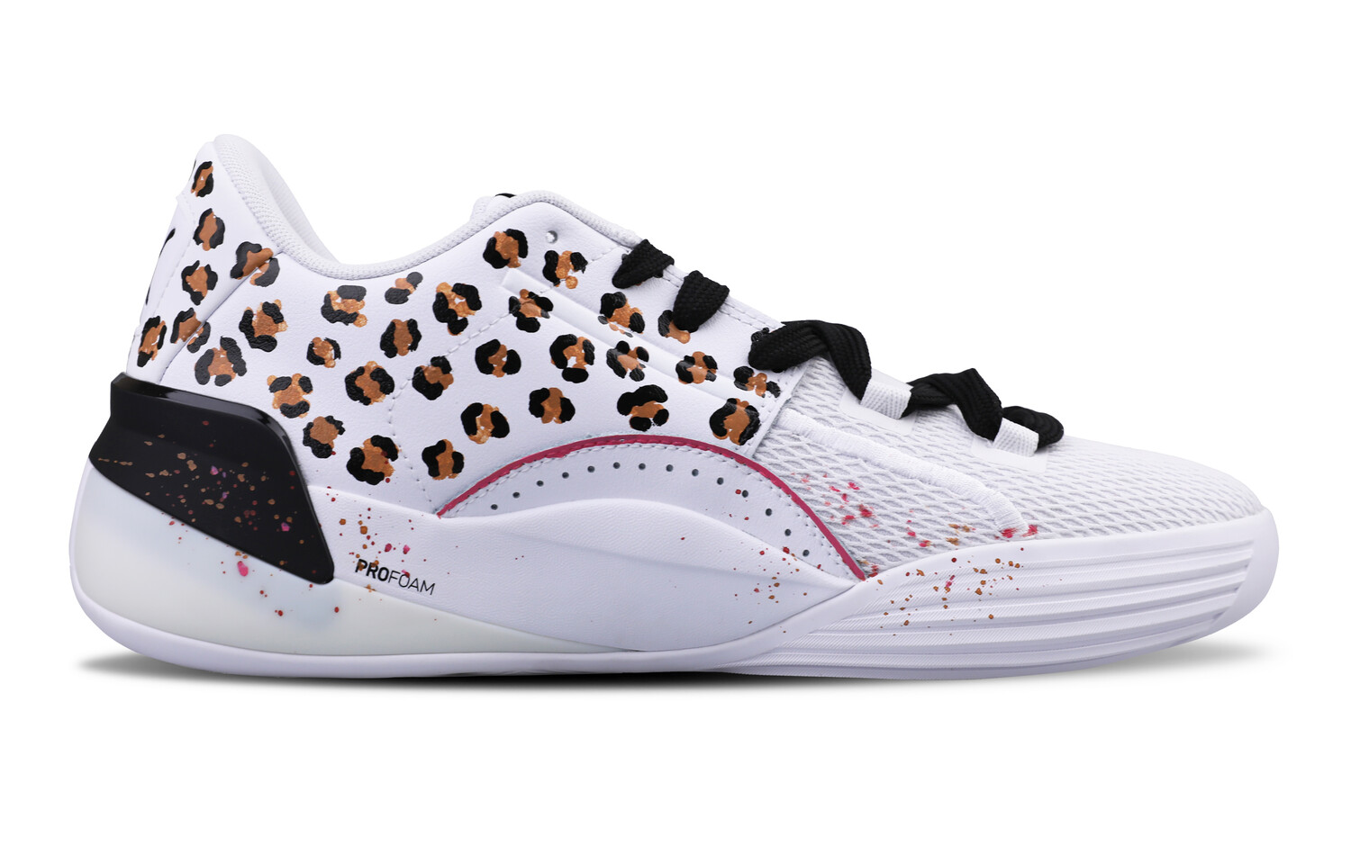 Баскетбольные кроссовки Clyde Hardwood мужские низкие черные Puma
Баскетбольные кроссовки Clyde Hardwood мужские низкие черные Puma