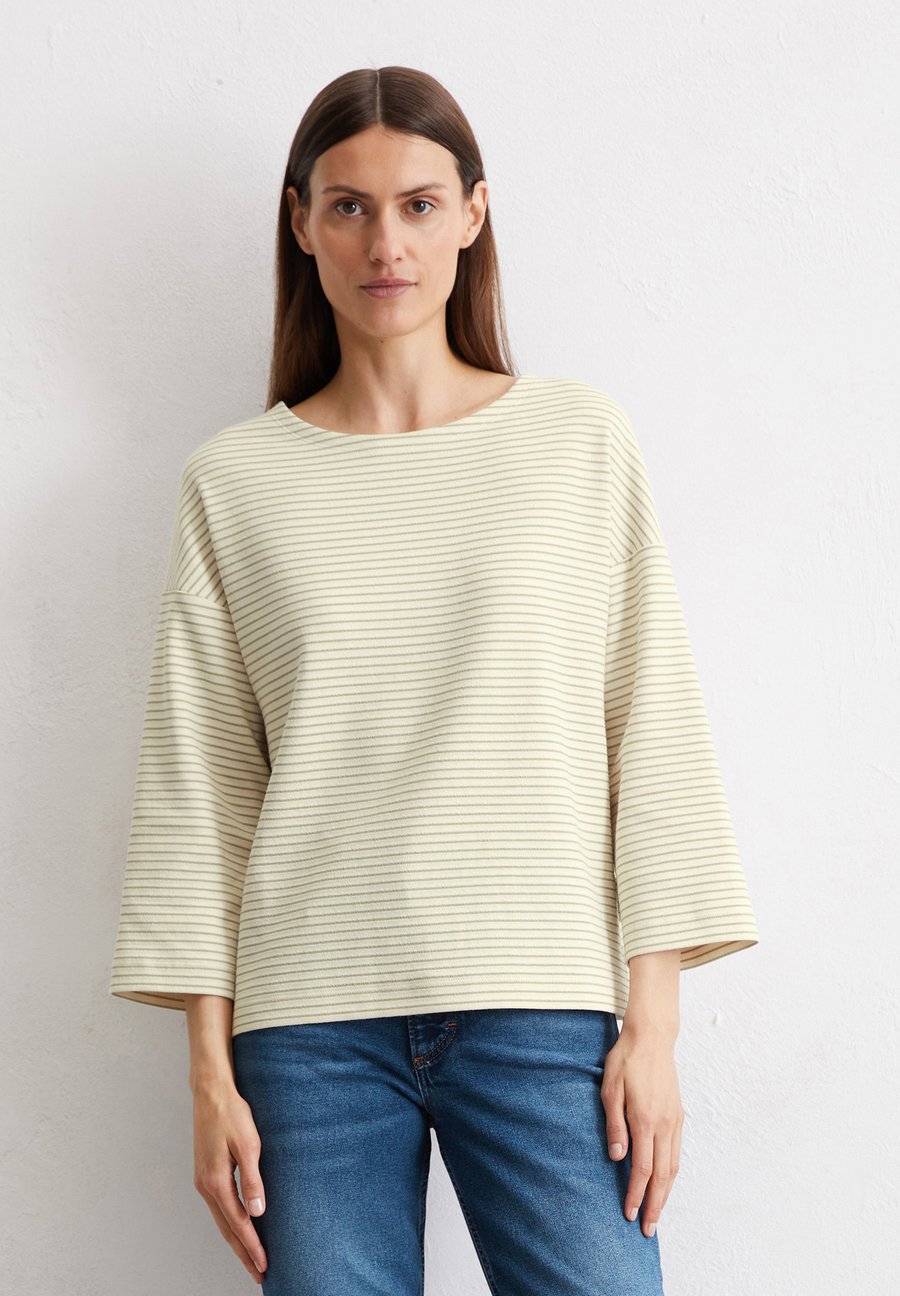 Футболка Marc O'Polo AUS MITTELSCHWEREM, Multi Smooth Sage/Green
Футболка Marc O'Polo AUS MITTELSCHWEREM, Multi Smooth Sage/Green