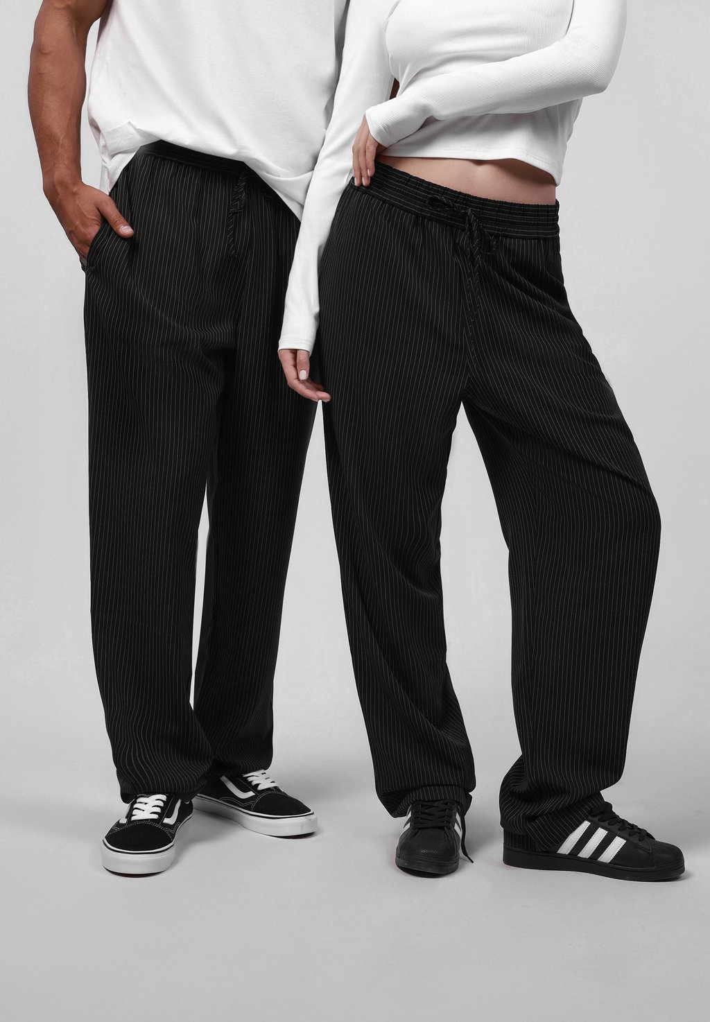 Брюки UNISEX YOURTURN, черный
Брюки UNISEX YOURTURN, черный