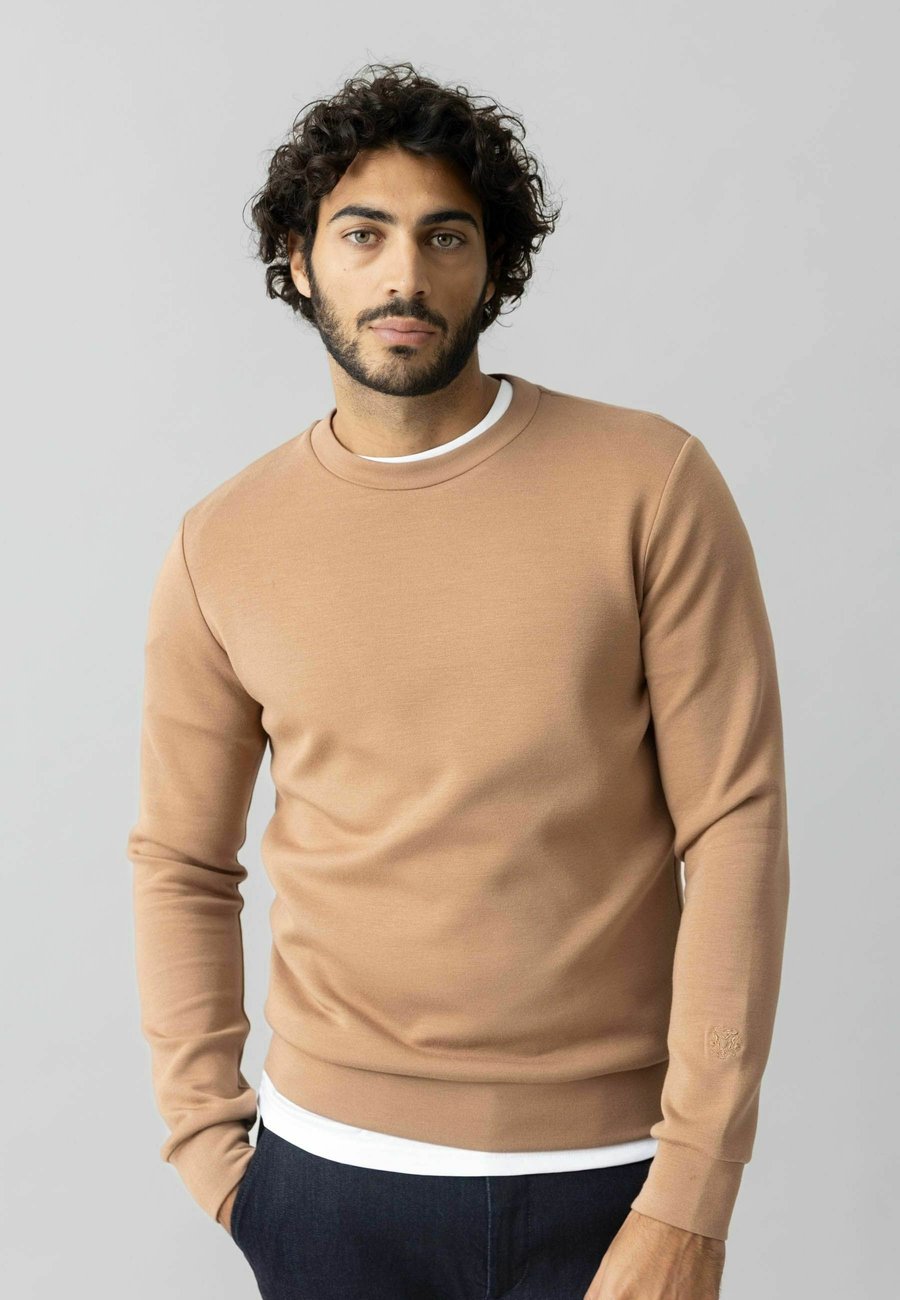 Толстовка Mos Mosh Gallery ABEL, Toasted Coconut/Camel
Толстовка Mos Mosh Gallery ABEL, Toasted Coconut/Camel