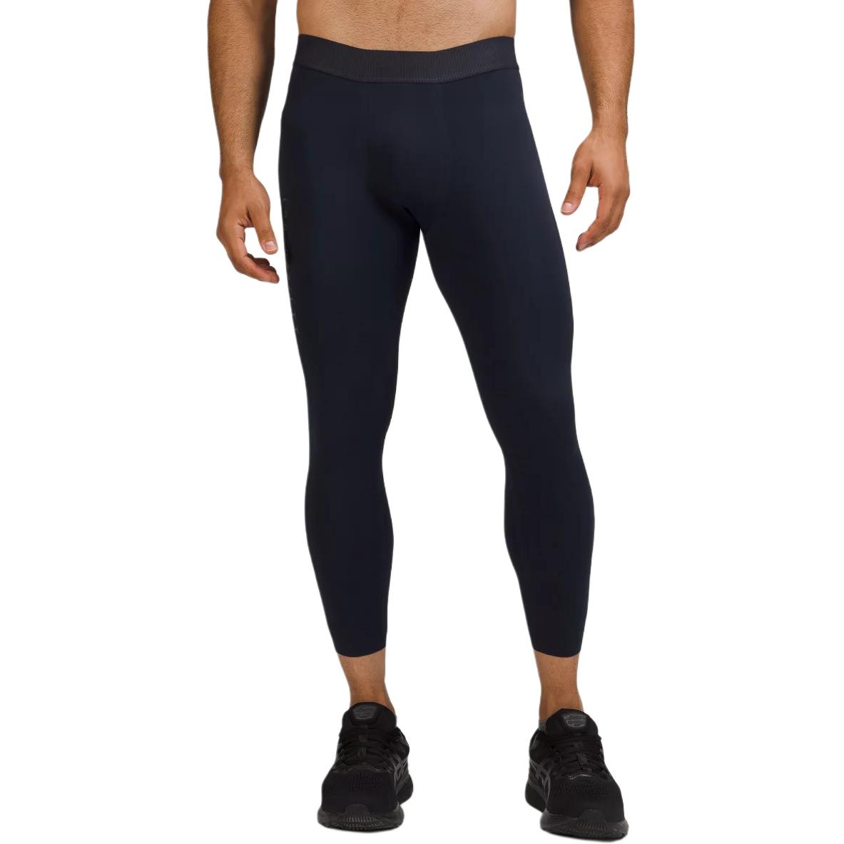 Брюки спортивные License To Train Collection Lululemon, морской синий/TRNV
Брюки спортивные License To Train Collection Lululemon, морской синий/TRNV