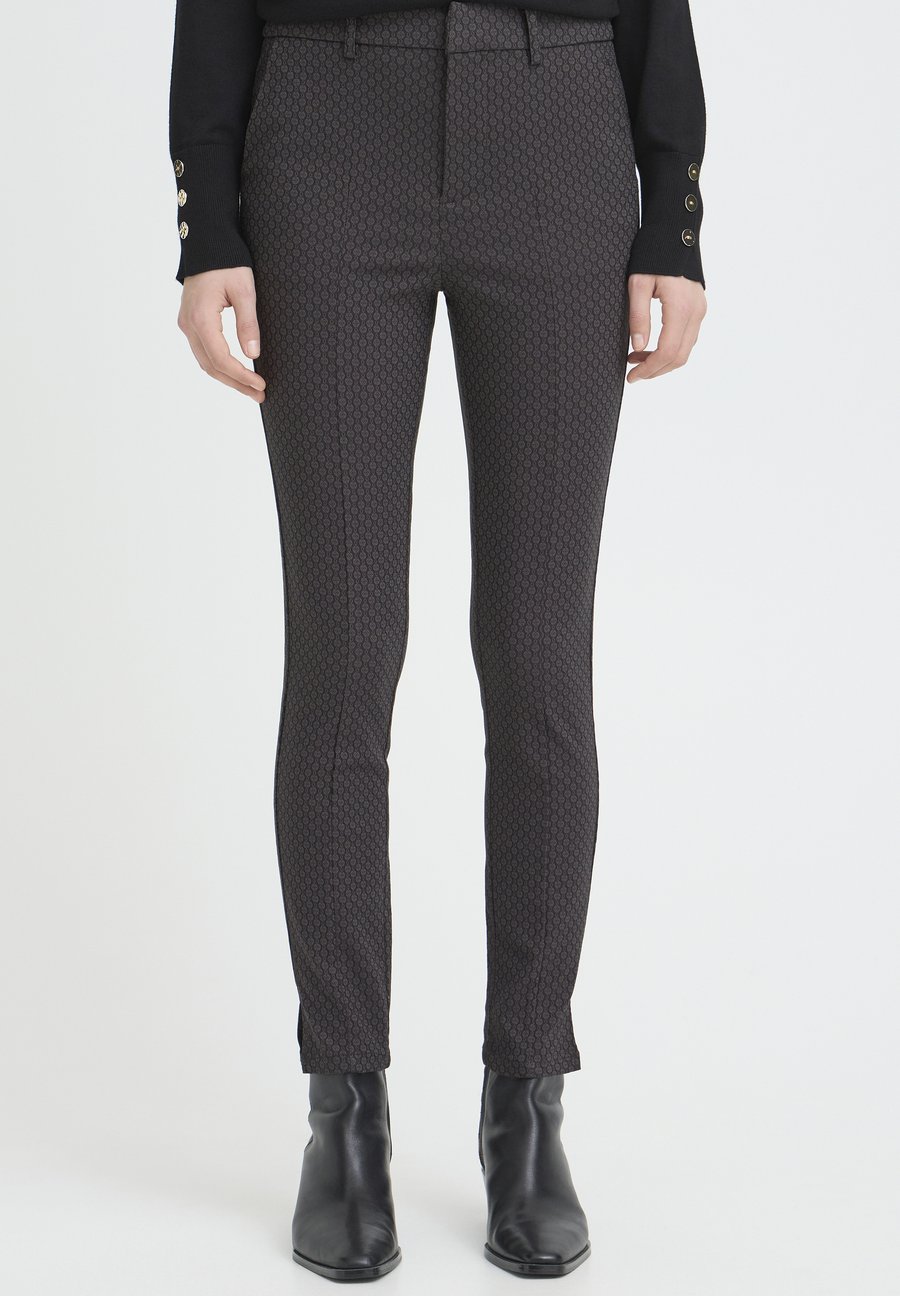 Брюки PULZ CALLY, Black Beauty/Black Denim
Брюки PULZ CALLY, Black Beauty/Black Denim