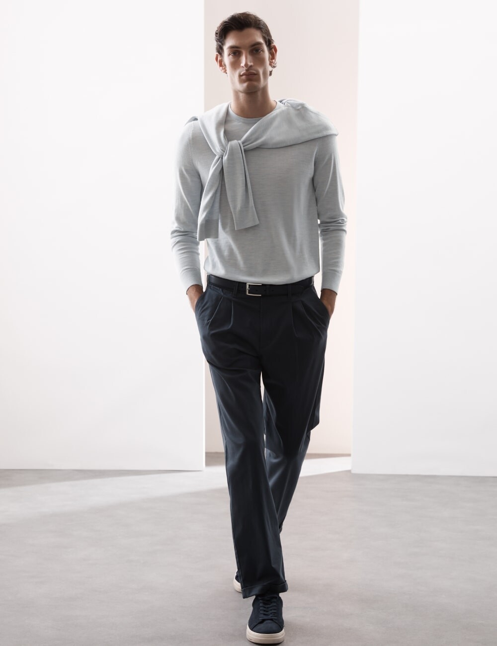 Джемпер с круглым вырезом из чистой мериносовой шерсти экстра-тонкой выделки Autograph, цвет Dove
Джемпер с круглым вырезом из чистой мериносовой шерсти экстра-тонкой выделки Autograph, цвет Dove