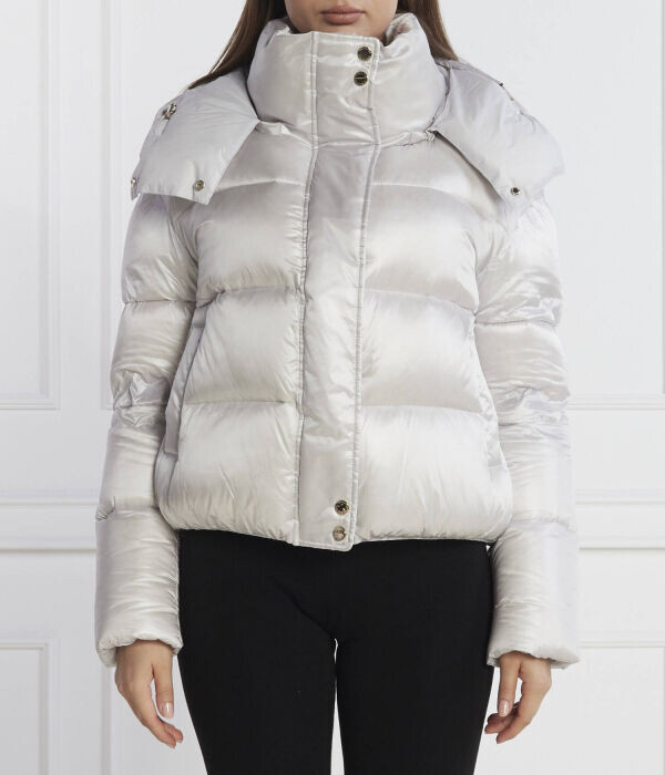 Пуховик Patrizia Pepe Regular Fit, белый
Пуховик Patrizia Pepe Regular Fit, белый