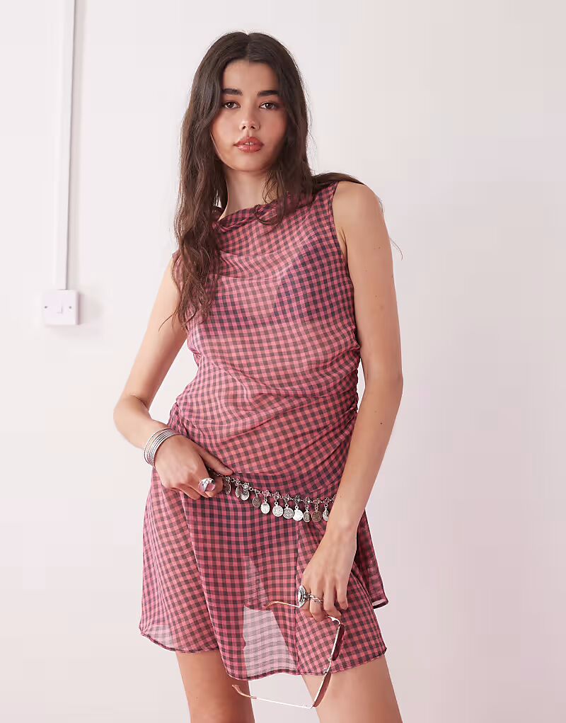 COLLUSION полупрозрачное мини-платье в прозрачную кислотную клетку розового и черного цветов
COLLUSION полупрозрачное мини-платье в прозрачную кислотную клетку розового и черного цветов