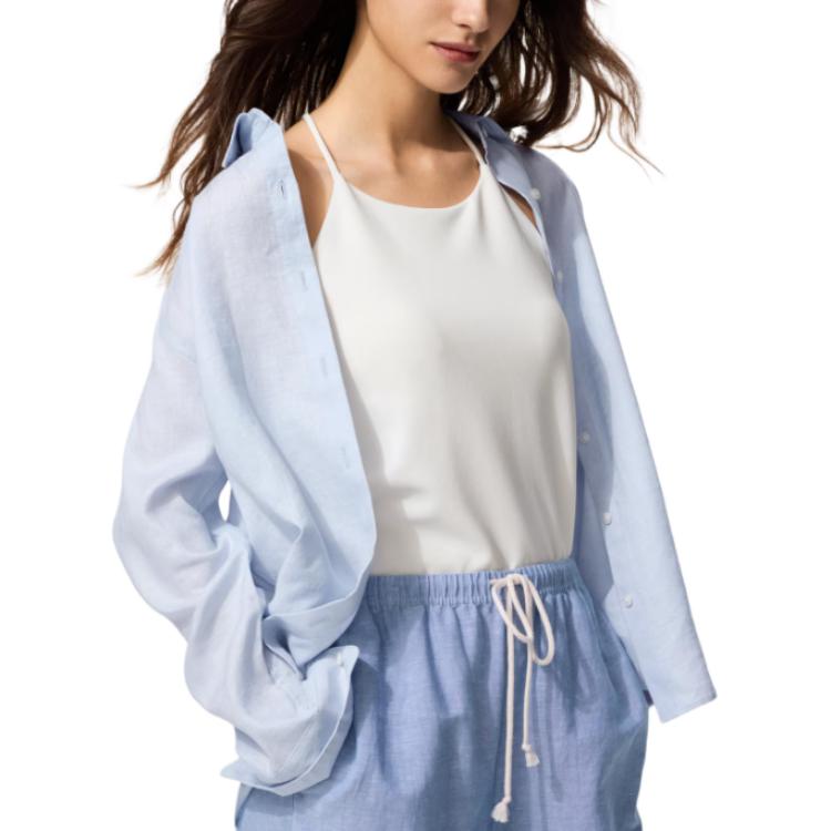 UNIQLO Женская рубашка светло-голубого цвета
UNIQLO Женская рубашка светло-голубого цвета