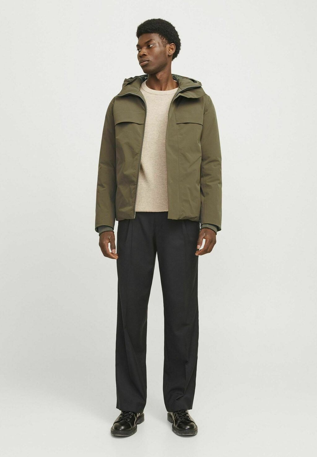 Зимняя куртка Jack & Jones PREMIUM, зеленый
Зимняя куртка Jack & Jones PREMIUM, зеленый