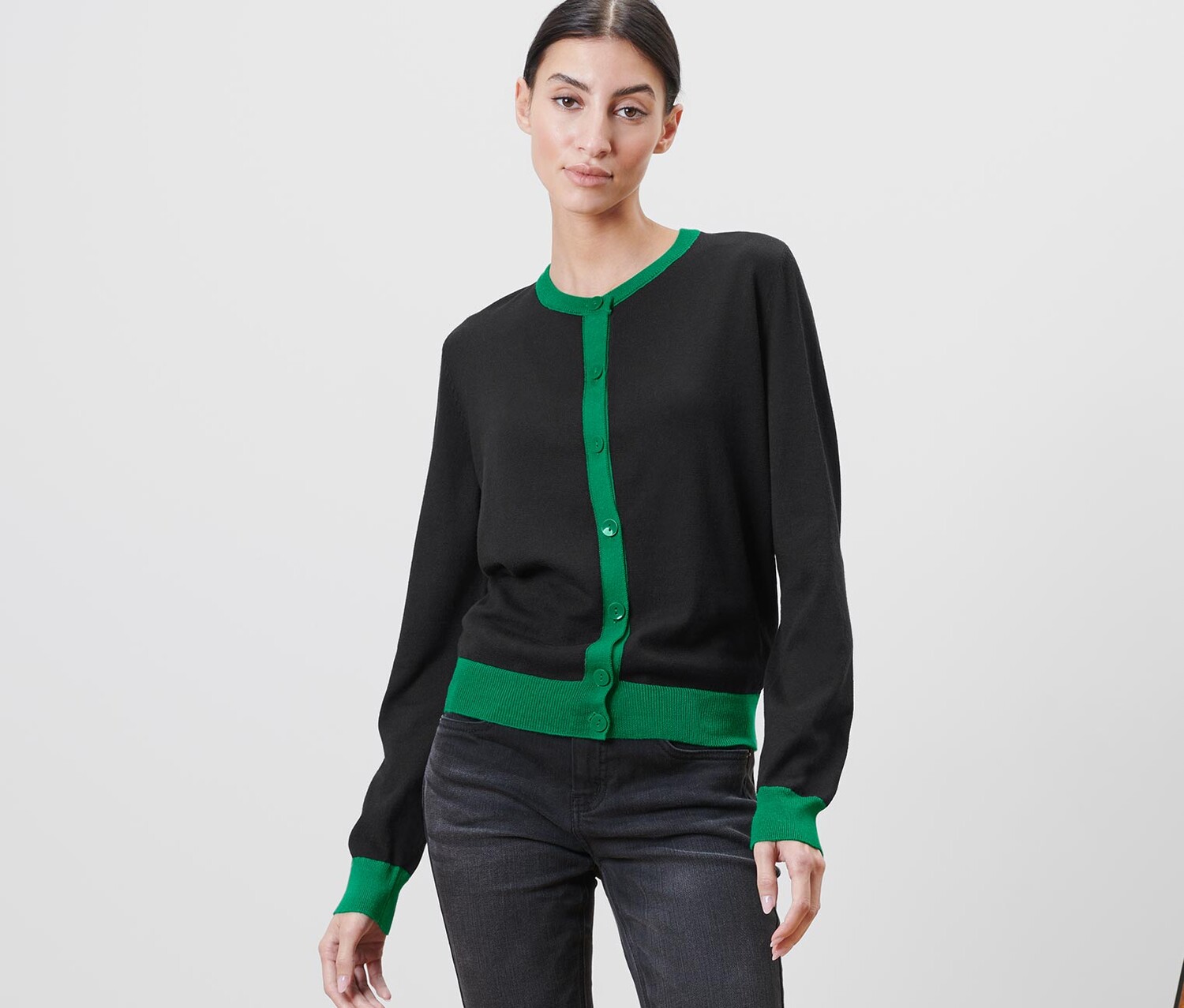 Кардиган тонкой вязки Tchibo
Кардиган тонкой вязки Tchibo