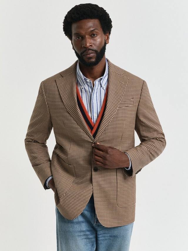 Шерстяной блейзер GANT
Шерстяной блейзер GANT