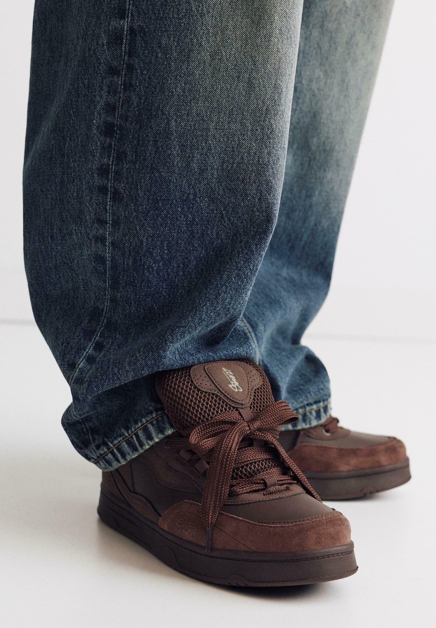 Кроссовки PULL&BEAR Skate shoes, Brown
Кроссовки PULL&BEAR Skate shoes, Brown