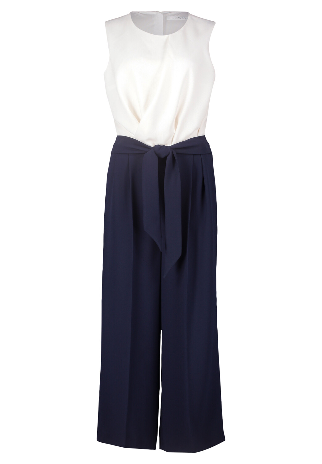 Комбинезон BETTY & CO ohne Arm, цвет Patch Dark Blue/Cream
Комбинезон BETTY & CO ohne Arm, цвет Patch Dark Blue/Cream