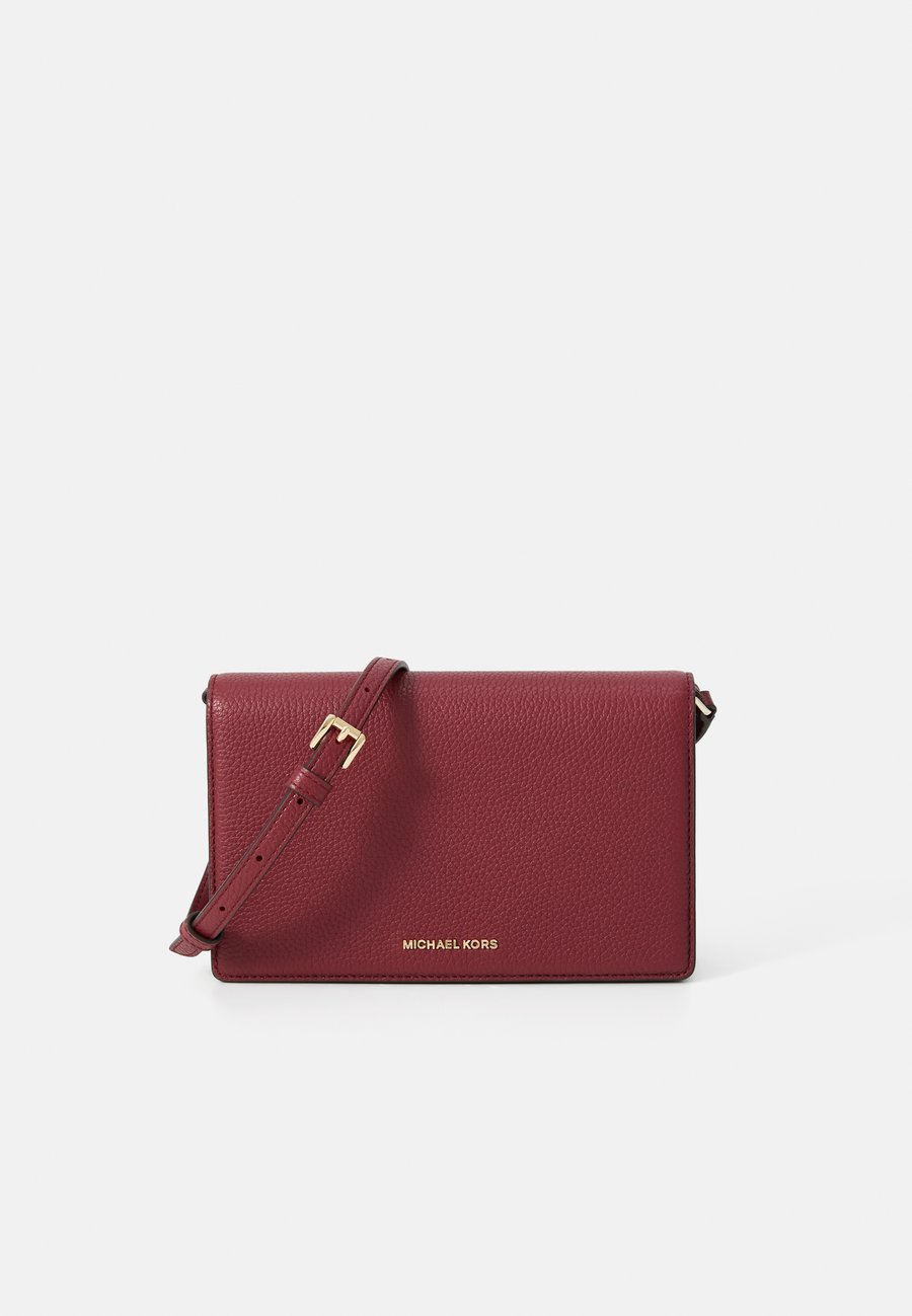 Сумка кросс-боди MICHAEL Michael Kors JET SET FLAP XBODY, Mulberry/Red
Сумка кросс-боди MICHAEL Michael Kors JET SET FLAP XBODY, Mulberry/Red
