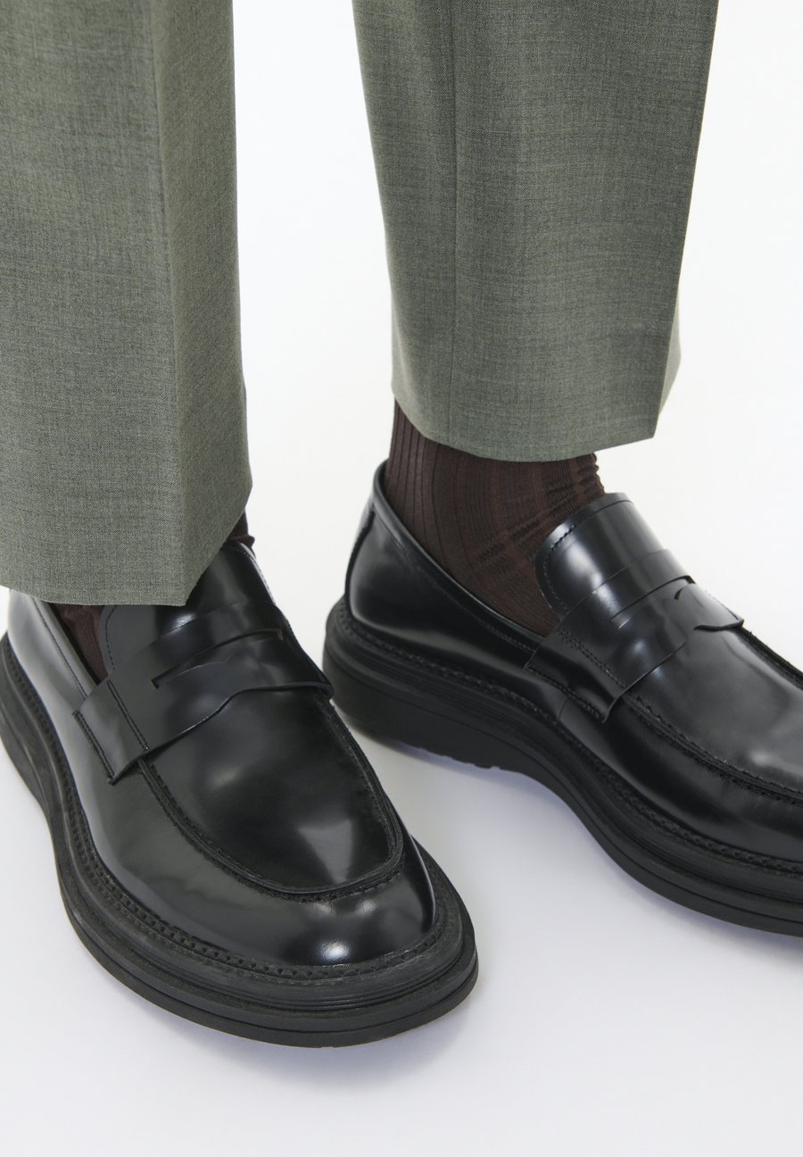 Лоферы Matinique Slip-ons, Black
Лоферы Matinique Slip-ons, Black