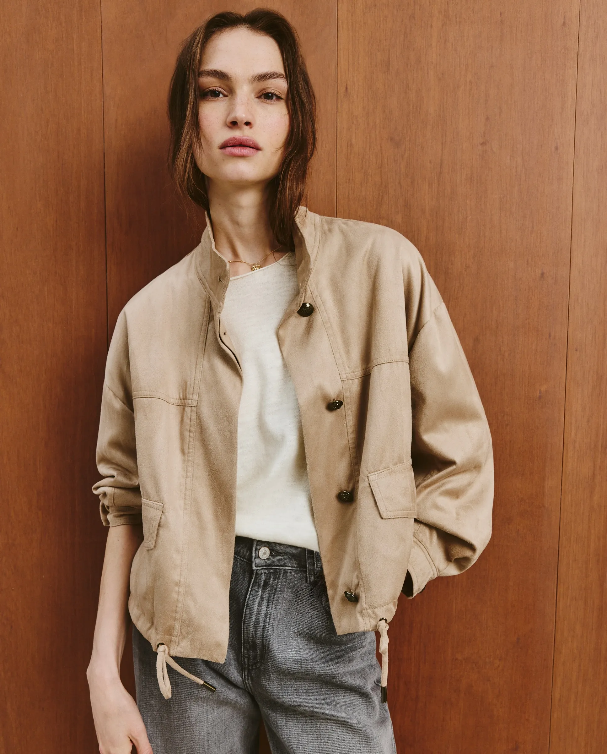 Женская короткая гладкая кожаная куртка Southern Cotton, серый
Женская короткая гладкая кожаная куртка Southern Cotton, серый