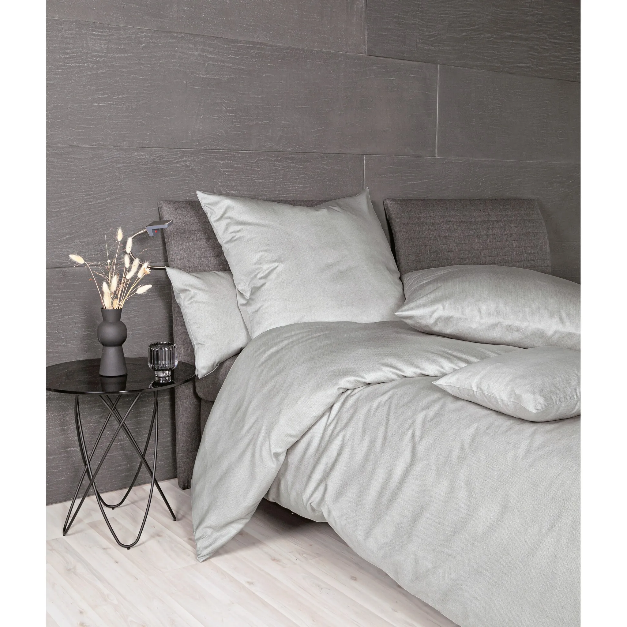 Постельное белье Janine «Mako-Satin45095 08 155х200, 80х80», на молнии, цвет silbergrau
Постельное белье Janine «Mako-Satin45095 08 155х200, 80х80», на молнии, цвет silbergrau