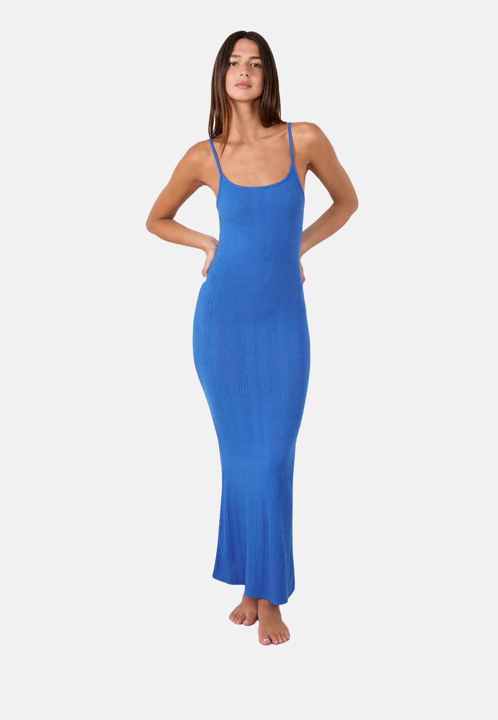 Ночная рубашка Etam, цвет Bleu Royal
Ночная рубашка Etam, цвет Bleu Royal