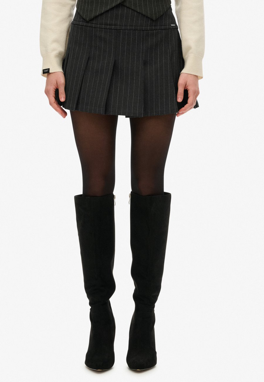Юбка Superdry & Co A-line skirt, Charcoal Pinstripe/Grey
Юбка Superdry & Co A-line skirt, Charcoal Pinstripe/Grey