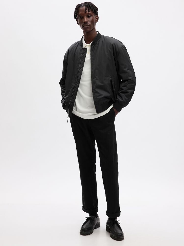 Современные брюки цвета хаки прямого кроя. Gap, черный
Современные брюки цвета хаки прямого кроя. Gap, черный