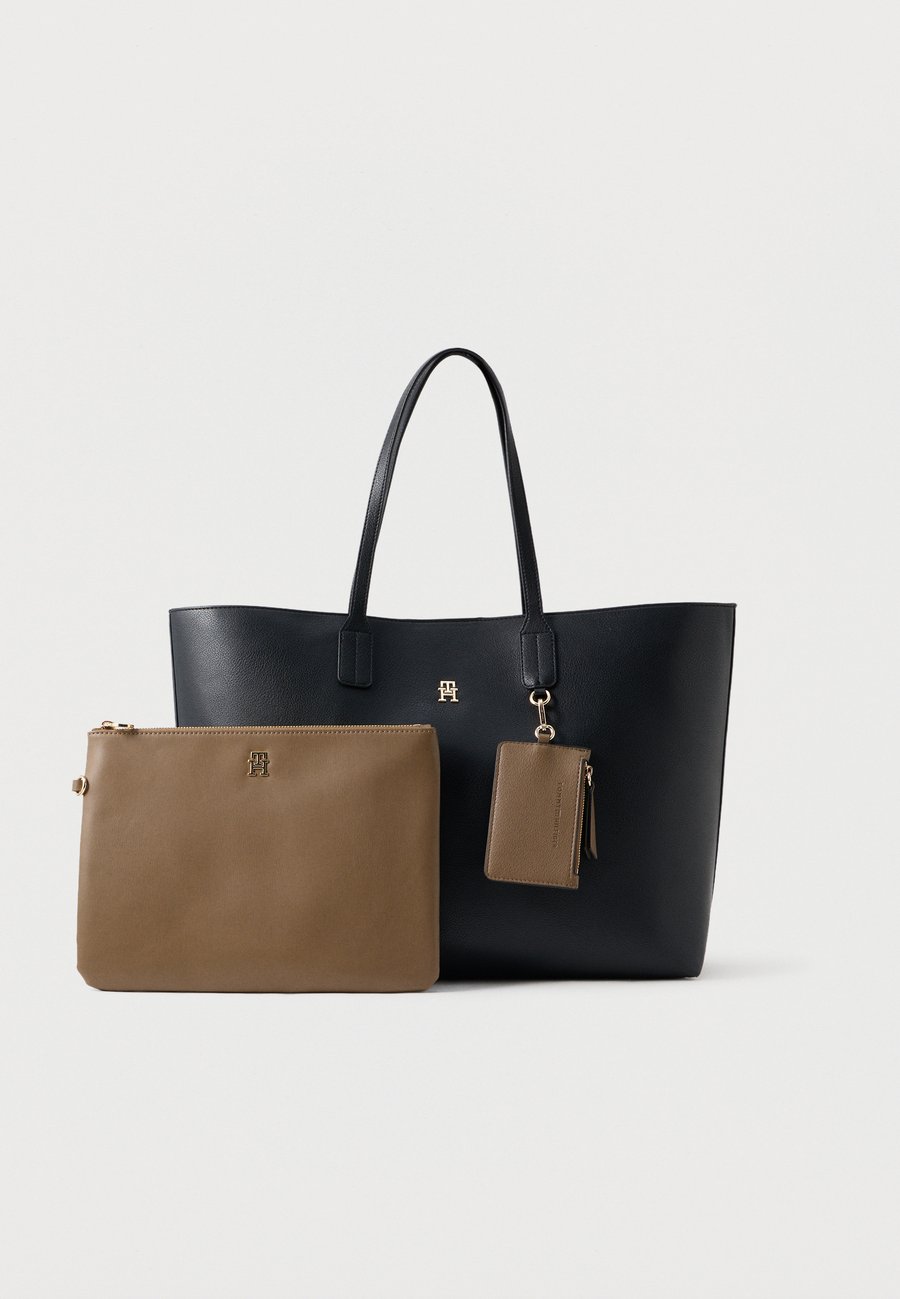 Сумка-шоппер Tommy Hilfiger ICON TOTE, Black
Сумка-шоппер Tommy Hilfiger ICON TOTE, Black