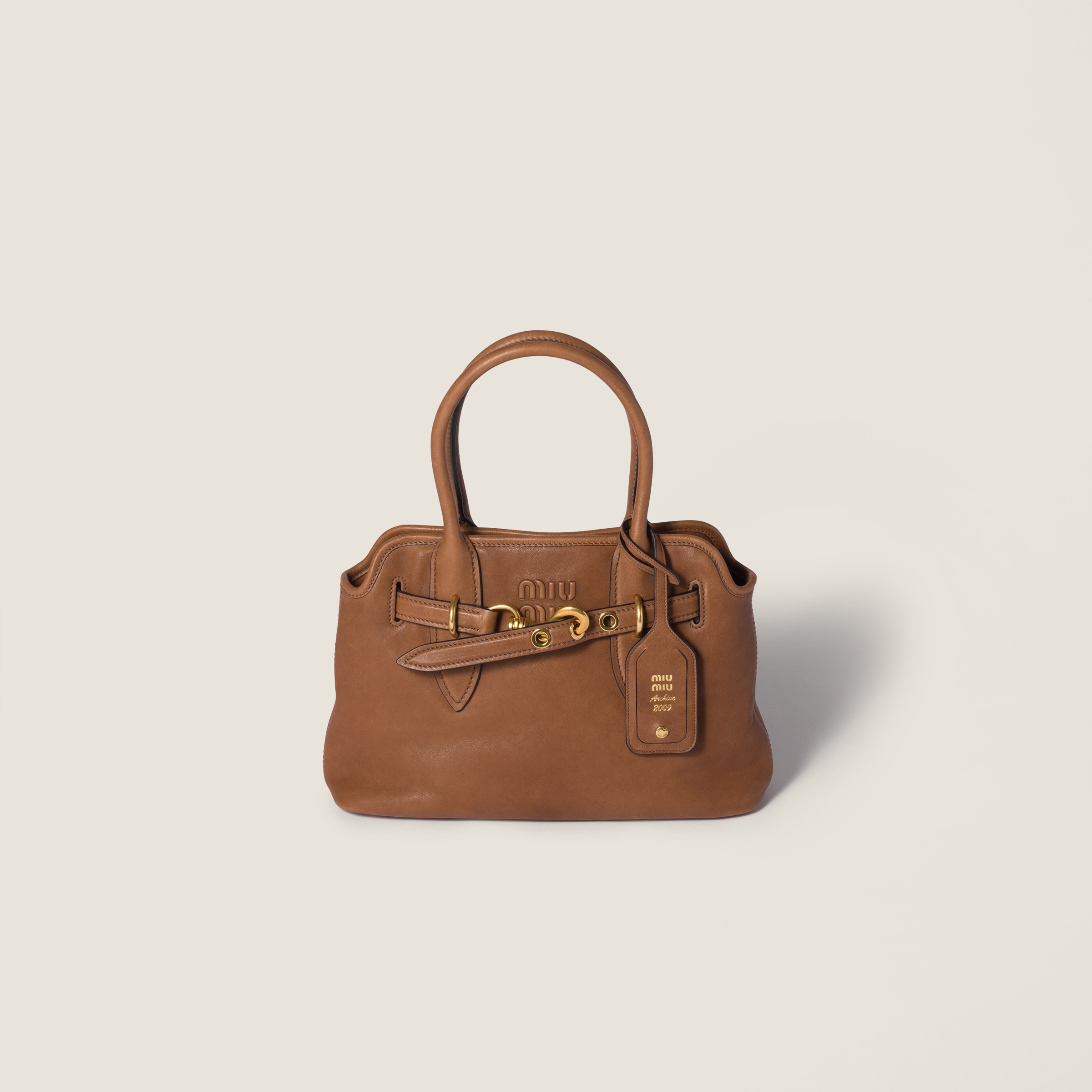 Сумка из наппа Авантьюр MIU MIU, коричневый
Сумка из наппа Авантьюр MIU MIU, коричневый