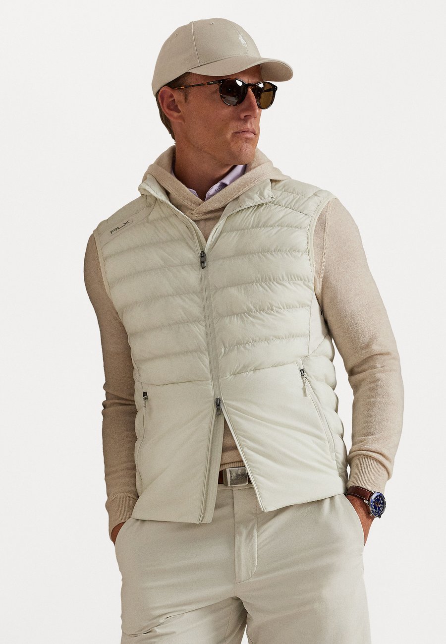 Куртка Polo Ralph Lauren FULL ZIP VEST, Stone Pebble/Light Grey
Куртка Polo Ralph Lauren FULL ZIP VEST, Stone Pebble/Light Grey