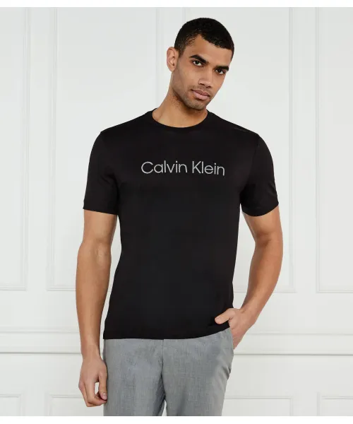 Футболка Comfort fit Calvin Klein, черный 
Футболка Comfort fit Calvin Klein, черный