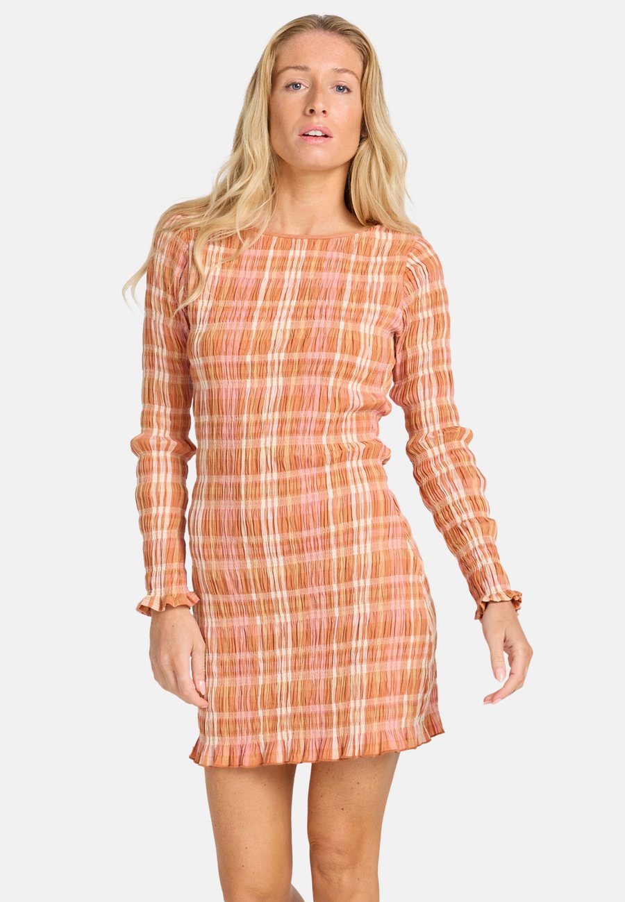 Платье Billabong Day dress, Coral
Платье Billabong Day dress, Coral