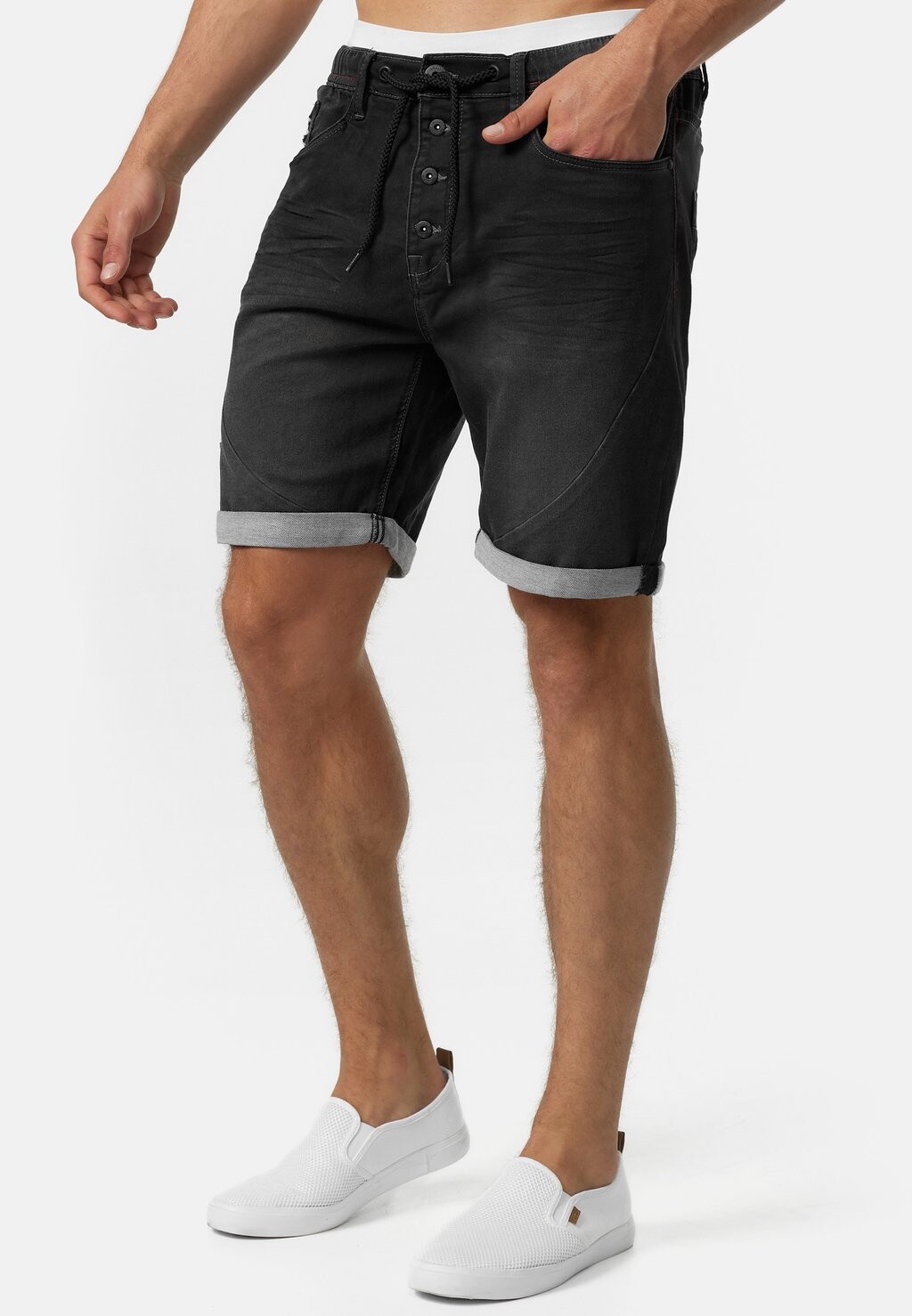 Джинсовые шорты INDICODE JEANS, черный 
Джинсовые шорты INDICODE JEANS, черный