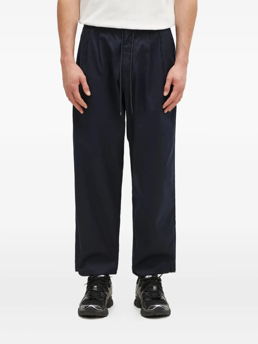 Брюки с кулиской и складками Neighborhood, синий
Брюки с кулиской и складками Neighborhood, синий