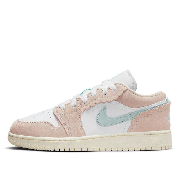 Кроссовки 1 low gs 'guava ice jade' Air Jordan, мультиколор 
Кроссовки 1 low gs 'guava ice jade' Air Jordan, мультиколор
